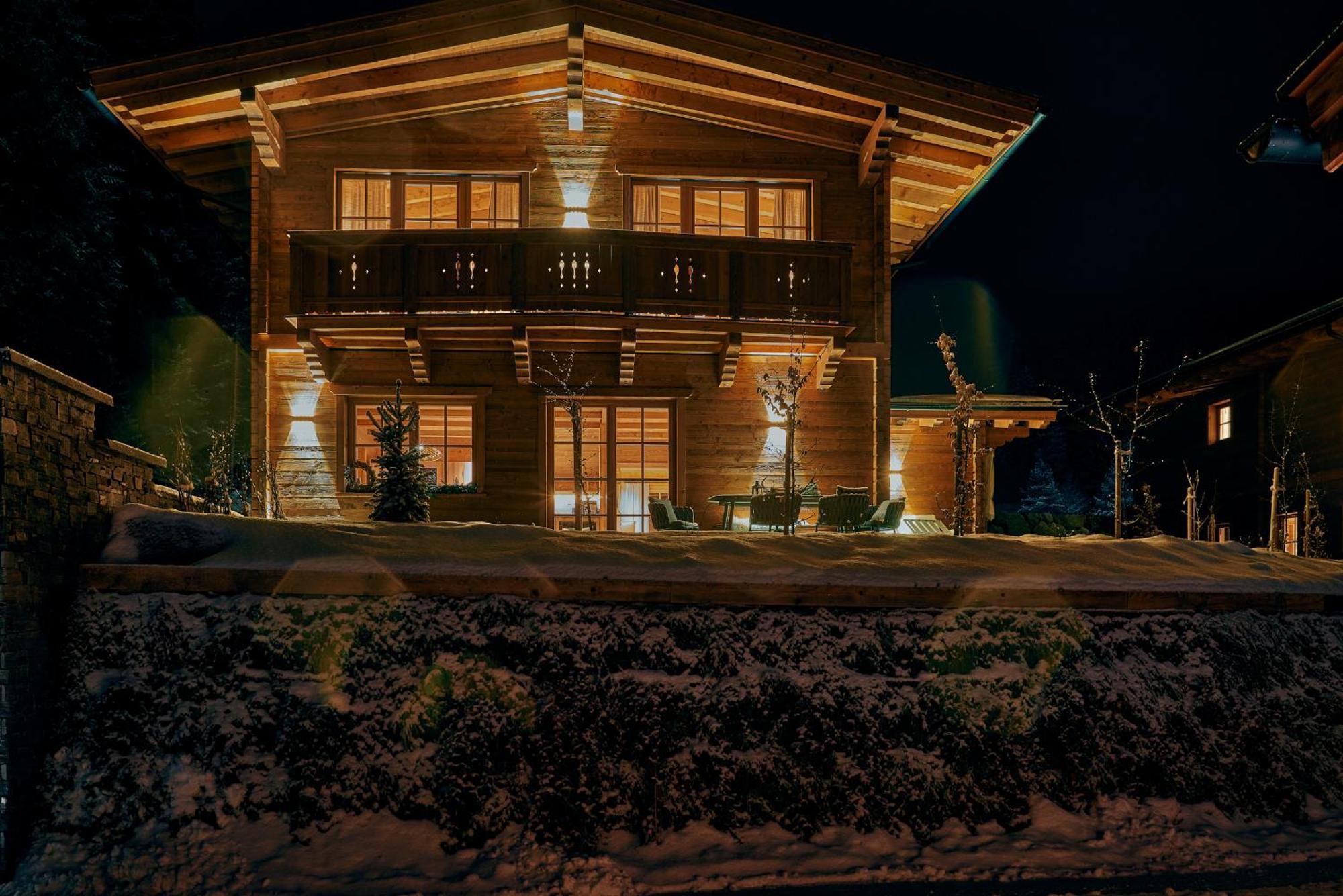 Sissi'S Green Chalets 洛伊塔施 外观 照片