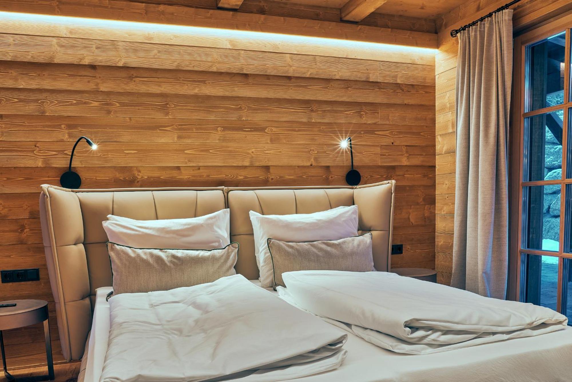 Sissi'S Green Chalets 洛伊塔施 外观 照片